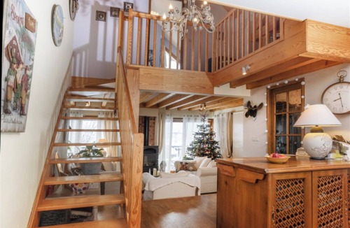 Autrans Ski Chalet | Chalet 'L'Orée Du Bois' with Mountain View, Private Terrace and Wi-Fi