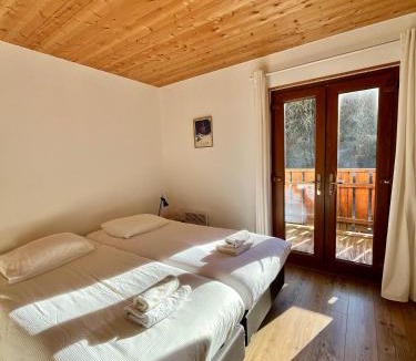 Venosc Ski Chalet | Chalet Les Ecrins
