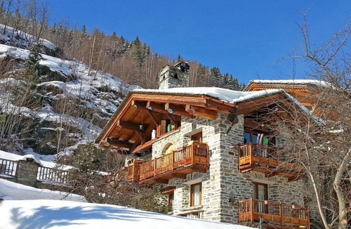 Villaroger Ski Chalet | Chalet, wifi, ski-in/ski-out & foot of the slopes, fitness, sauna, terrace, balcony