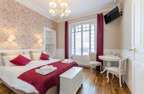 Sainte-Savine House | Chambre d'Hôtes ∙ 1 bedroom ∙ 2 guests