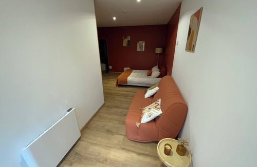 Santilly Bed & Breakfast | Chambre d'Hôte - Independent and autonomous access