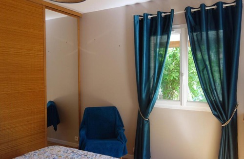 Funay - Bruyeres Bed & Breakfast | Chambre le Mans