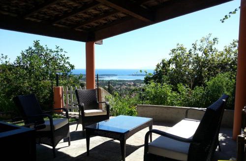 Biguglia House | Chambres d'hôtes Villa bella fiora