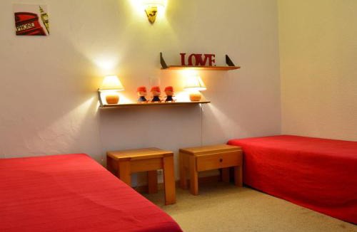 Montchavin Apartment | Charmant appart rénové 6/7 pers, proche pistes & Espace Paradisio - FR-1-329-68