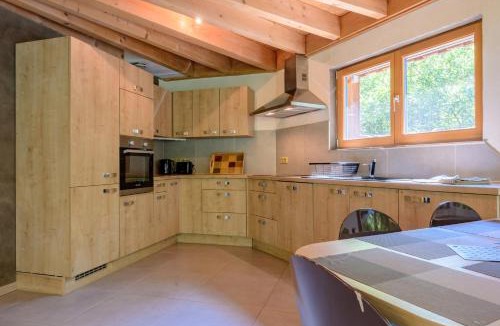 Dietwiller House | Charmante Maison en Bois