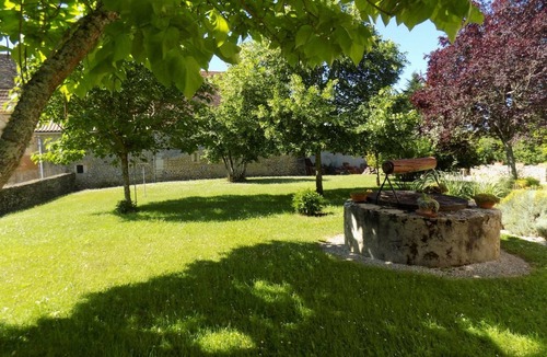 Saint-Marcel-du-Perigord Cottage | Charming Renovated Cottage with Fireplace, Garden, and Proximity to Top Attractions