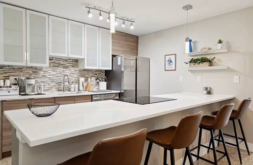 Fort Lauderdale House | Charming 3-bedroom house with pool and Billards in Wilton Manors