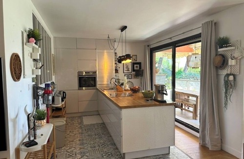 Fabron Apartment | Charming 4-5 rooms in a quiet location-seaviews-Pool-5 min from beaches-Tramway access
