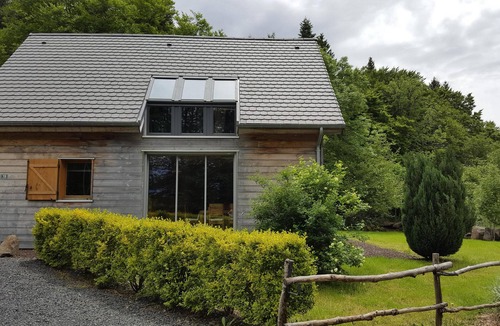 Picherande Ski Chalet | Charming chalet with all comfort at 15min from the slopes, 300m from the lake, shops at 5min