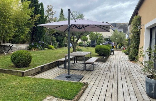 Parame House | Charming family home close to shops and beaches
