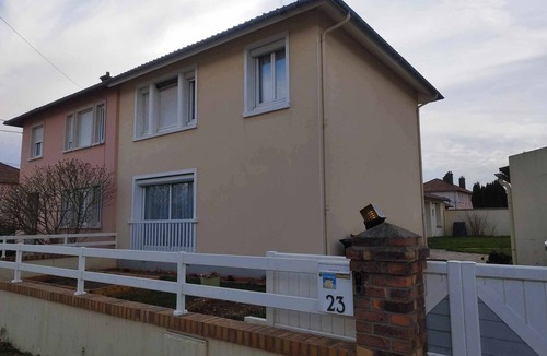 Paroisse Saints-Pierre-et-Paul-Apotres House | Charming family home with exterior - 7 pers