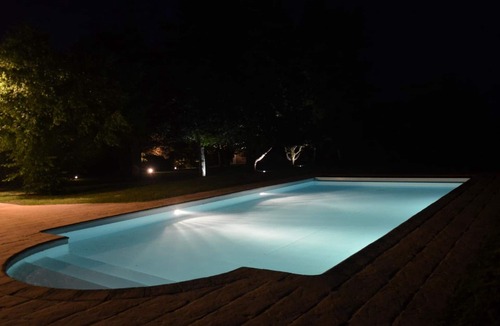 Saint-Georges-sur-Cher Cottage | Charming Renovated Estate with Pool, BBQ, and Vineyards near Loire Castles