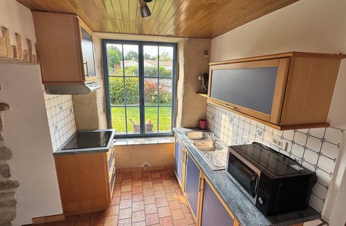 Belleville-sur-Vie House | Charming gîte - 72 m² - 30 min from the sea