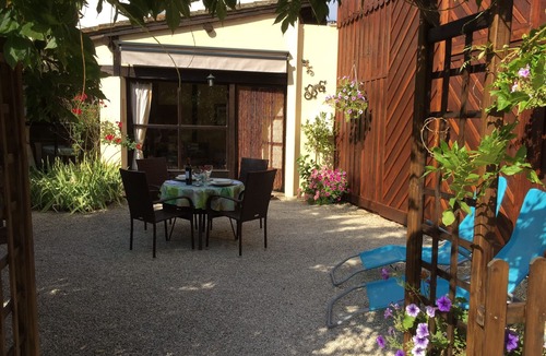 Tremolat Cottage | Charming one bed gite in village location