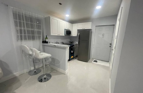 North Miami Apartment | Charming one bedroom with AC and WiFi in lovely Miami