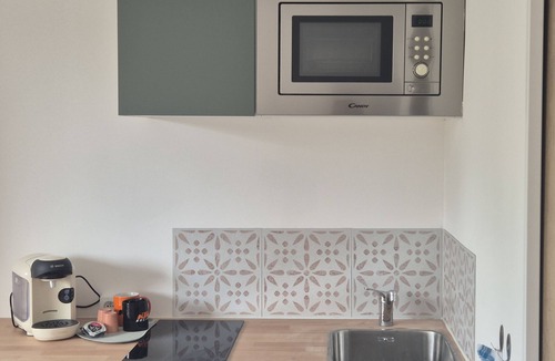 European Quarter Apartment | Charming Studio with Balcony Two Steps from Strasbourg and its Cathedral