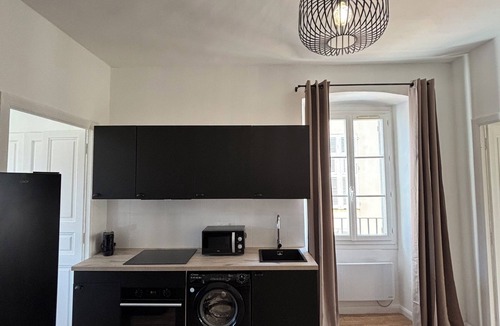 Corte House | Charming T3 50m2 full center corte wifi tv washing machine quiet bright 6 person