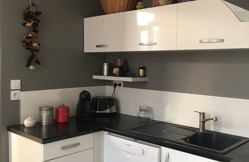 La Rochelle House | Charming Townhouse of 130 m2 With Patio of 40m2 - 10 min Walk From the Center