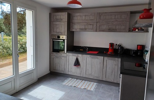 La Faute-sur-Mer House | "Charming Villa in Quiet, Wooded Area Near Beach"
