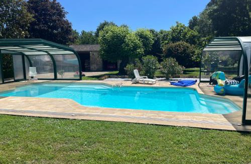 La Celle-sous-Gouzon House | Chez Christelle et Halim à 15 minutes de Saint-Emilion