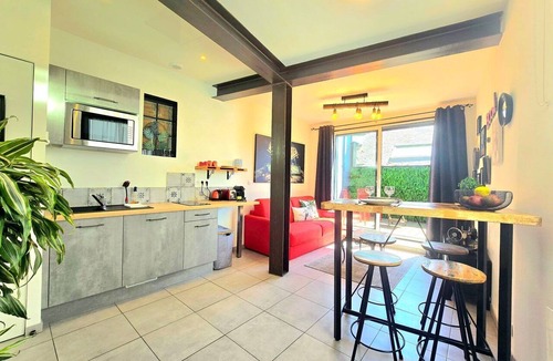 Vannes Apartment | Comfort downtown 3 min from Intra-Muros, Indus