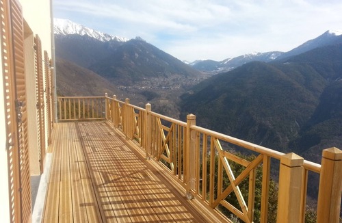 Rimplas Villa | Comfortable house in the mountains in the Mercantour doors