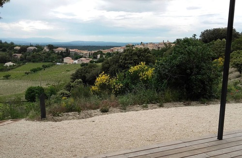 Rousset-les-Vignes House | Contemporary gites with swimming pool in Drôme Provençale