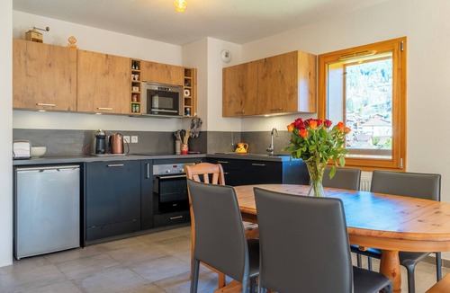 Saint-Jean-de-Sixt Apartment | Cosy and spacious 3* apartment, close to the slopes. Pets welcome!