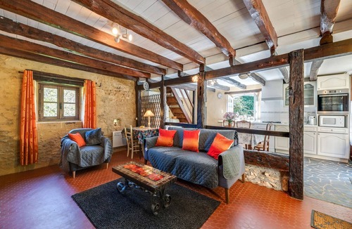 Villefranche-du-Perigord House | Cosy holiday home with garden