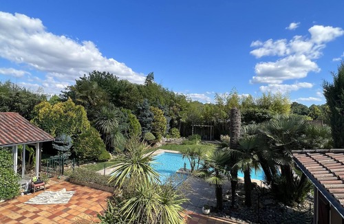Merignac House | Cosy southern house with landscaped garden