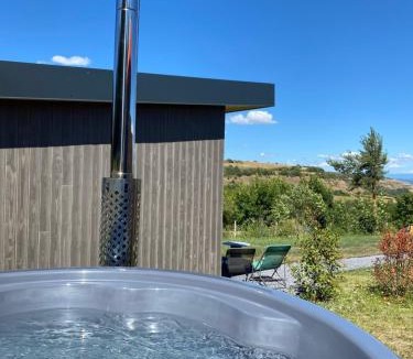 Grandeyrolles Ski Chalet | Cottage 2 à 4 personnes ,au cœur des volcans