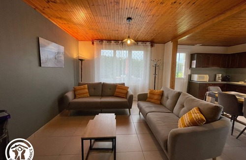 Vaire Cottage | Cottage between sea and countryside, near Les Sables d'Olonne