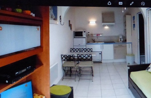 Saint-Remeze Cottage | Cottage with pergola, heated mid-season pool, sauna , at the Gorges de l Ardèche