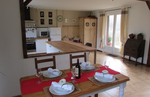 Plouray House | Cottage with Pool In Plouray, Between Pontivy And Rostrenen, Morbihan, Brittany