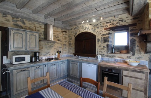Menditte House | country holiday home - MENDITTE