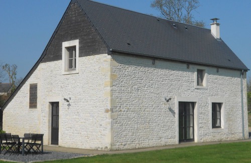 Vaux-sur-Aure House | country house near Bayeux and the landing beaches