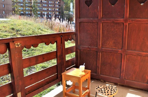 Risoul Apartment | Cozy 2-Room Apartment with Ski-In Access, Sleeps 6, Pet-Friendly – Risoul 1850