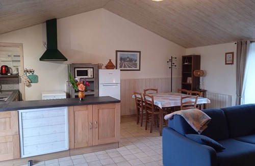 Vaire Cottage | Cozy Farmhouse with Private Pond, Terrace, and Ultralight Airstrip Nearby