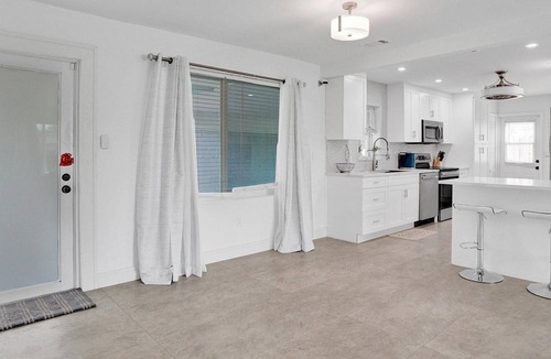 Plantation Villa | Cozy Modern 3 Bedroom Villa with Pool