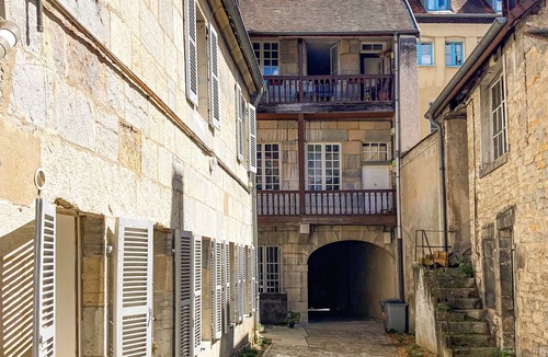 Besancon Apartment | Cozy N'est house on historic courtyard-garden, close to station and city center