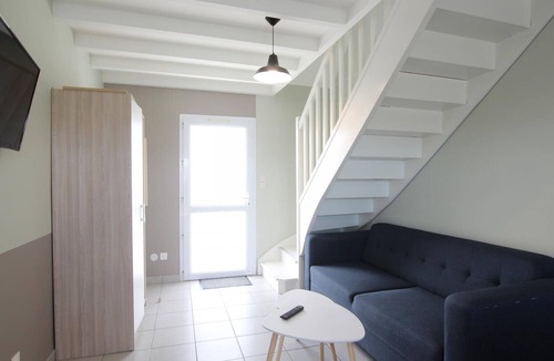 Siouville-Hague Cottage | Cozy Seaside Cottage: 3 Beds, WiFi, BBQ, 600m to Beach, Pet Friendly