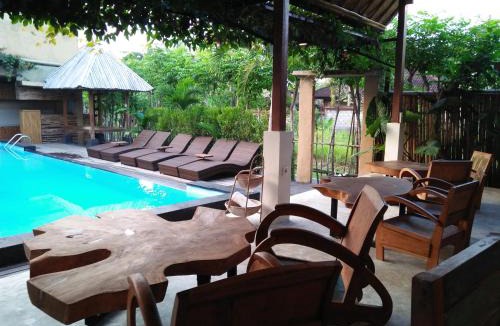 Pengosekan Cabin | De, dalam secret nature