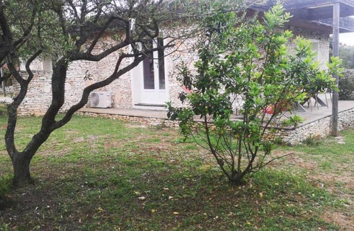 Bonifacio Apartment | De pierre et de bois