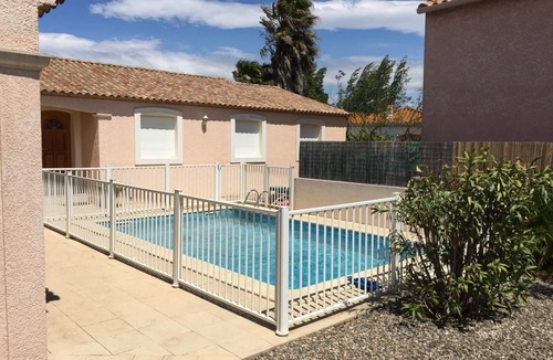 Valras-Plage Villa | Delightful spacious modern villa a short stroll from the beach and resort centre