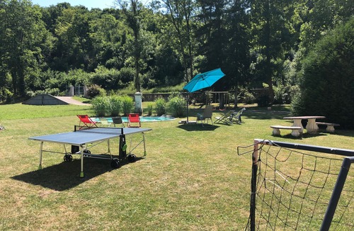 Rollainville Villa | Domaine de L'Etanche: private pool, private terrace and Wi-Fi