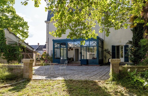 Corbeilles Villa | Domaine des Étoiles du Gâtinais - Entire dwelling and wooded grounds