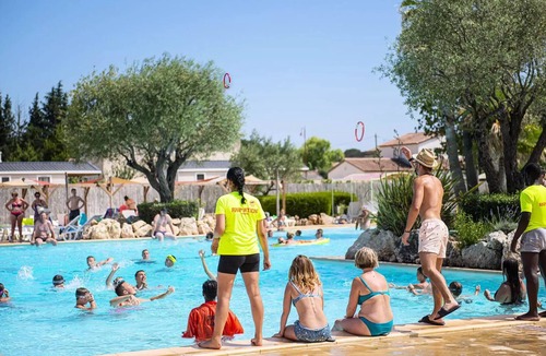 Vidauban Villa | Domaine Le Clos des Oliviers - Standard 5-Room Air-Conditioned Villa for 8 People