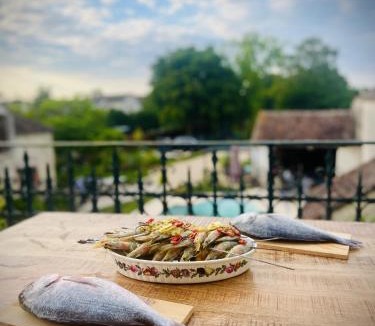 Egreville House | Domaine Poule Noire exclusif