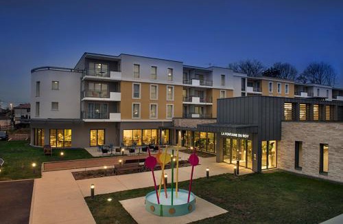 Les Bartins-Jeanne d'Arc-Beausejour Apartment | Domitys La Fontaine du Roy