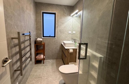 Eastern Beach Villa | Duo Duo